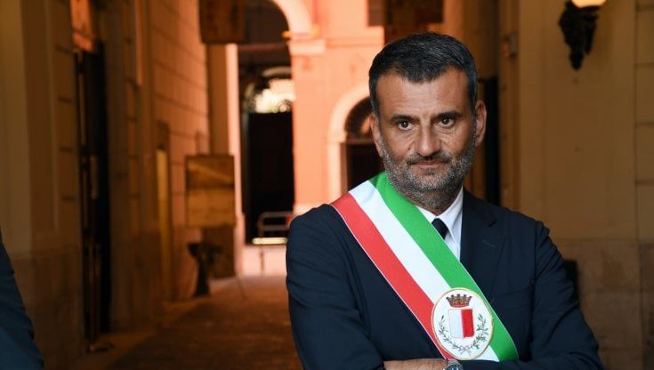 Decaro: "L'unico candidato alla guida del Pd è Bonaccini: ora i sindaci si schierino"