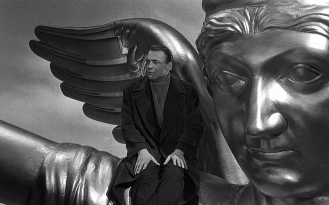 Bruno Ganz, da angelo nel 'Cielo sopra Berlino' a Hitler in 'La caduta'