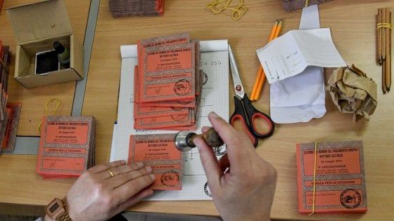 Campania, 355mila giovani al primo voto per l’Europa