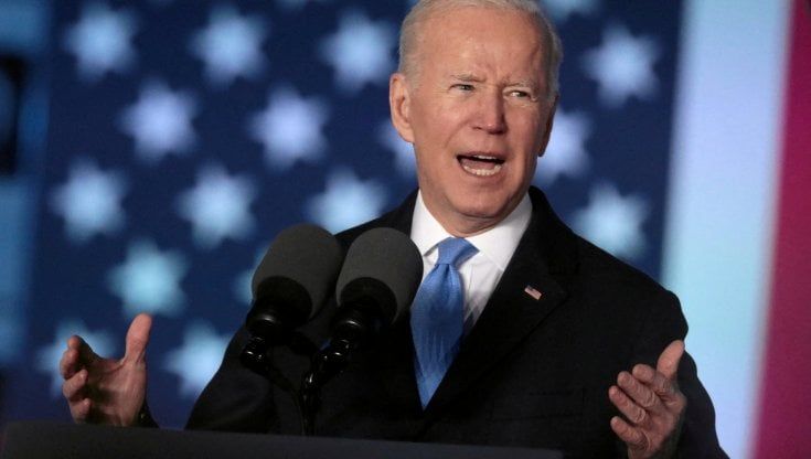 Biden, per il 2023 budget da 5800 miliardi. Crescono le spese per la Difesa. Tassa del 20% per i super ricchi con patrimonio oltre i 100 milioni di dollari