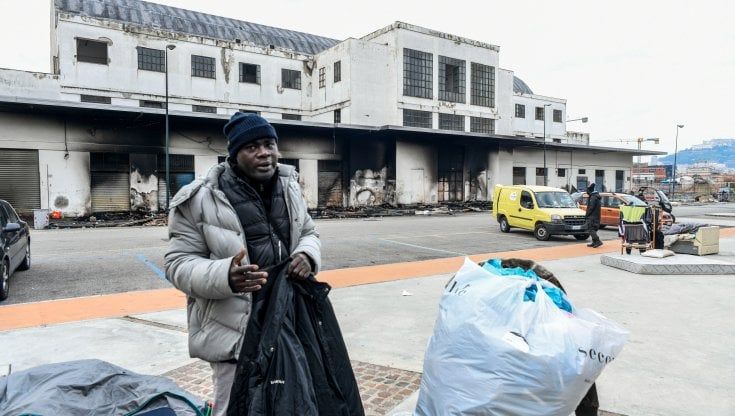  Mercato ittico, il ghetto è un cumulo di macerie "Portateci via da qui"