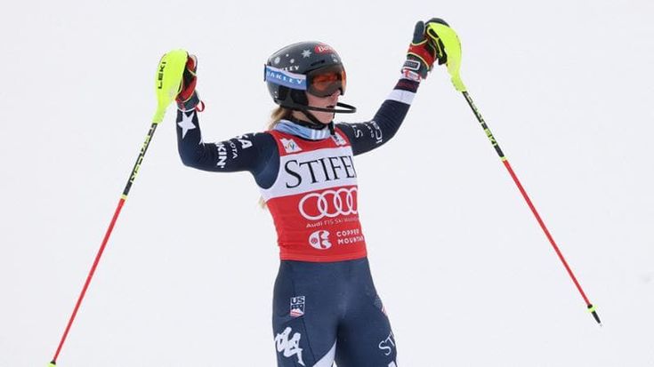 Mikaela Shiffrin fa 104 nello slalom di Copper Mountain. Colturi è terza