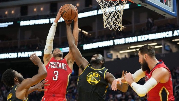 Nba: Golden State vola, New York stende Milwaukee e poker per Brooklyn
