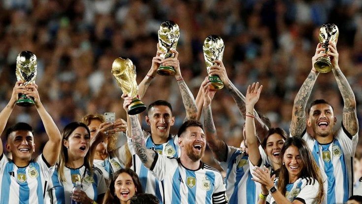 Argentina in vetta al ranking Fifa, scavalcato il Brasile. L'Italia resta ottava