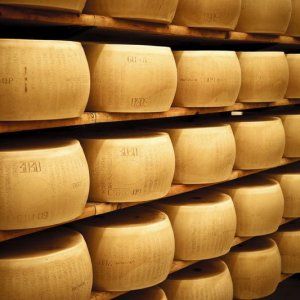 Ue boccia il "semaforo" inglese agli alimenti: vittoria per Prosciutto di Parma e Parmigiano
