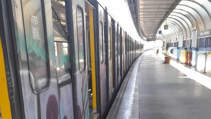 Napoli, la metro linea 1 ferma per un guasto tecnico