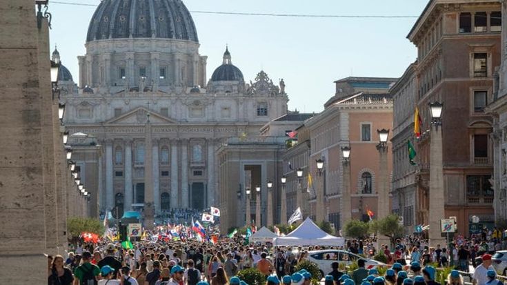 Truffa dei falsi b&b per il Giubileo, raggiro da oltre un milione di euro: 19 indagati