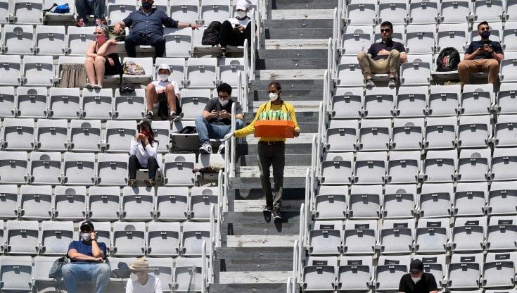 Tennis, agli Internazionali torna il pubblico: "Che emozione rivedere una partita dal vivo"