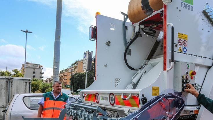 Pannoloni radioattivi, in Salento esplode il caso dei rifiuti contaminati: stop alla raccolta