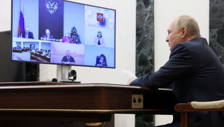 L’ammissione di Putin: “L’offensiva in Ucraina potrebbe essere lunga”