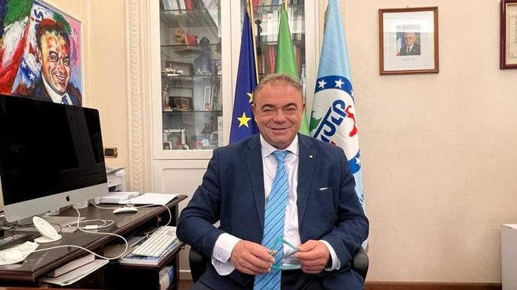 Gioielli di Bulgari e viaggi per truccare i concorsi della polizia: inchiesta sul sindacato Siulp