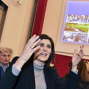 Paura in sala per sms tra marocchini, Appendino chiama la famiglia