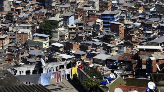 Brasile, italiano ucciso in una favela di Rio. Forse per rapina o perché in zona controllata da trafficanti