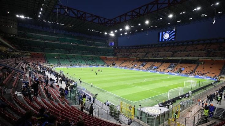 Sullo stadio si va verso l’accordo: nuovo impianto nell’area di San Siro, il vecchio Meazza avrà altre funzioni. Scaroni: “Si può costruire lì, ma l’Investimento su San Donato resta”