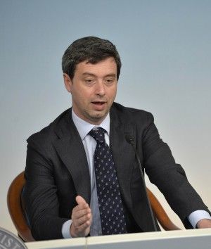 ANDREA ORLANDO<br />"L'Ilva non &egrave; pi&ugrave; credibile<br />Possibile blind trust per gestirla"