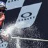MotoGp, doppietta Ducati al Mugello: vince Lorenzo davanti a Dovizoso. Rossi terzo, Marquez scivola e resta a secco