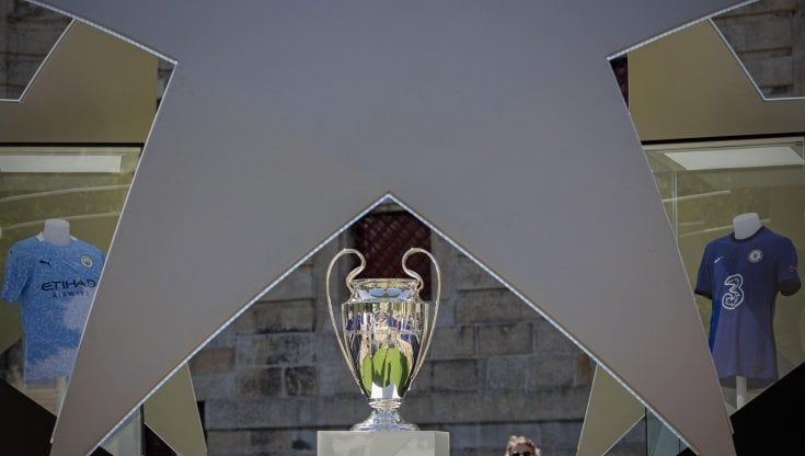Dalla Francia, Champions riveduta e corretta: più campioni, meno derby e final four