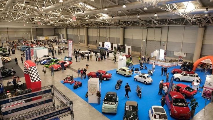 Mazda Miata, Ferrari Terapia e il carro funebre di Fantozzi tra le attrazioni di Motori Capitale