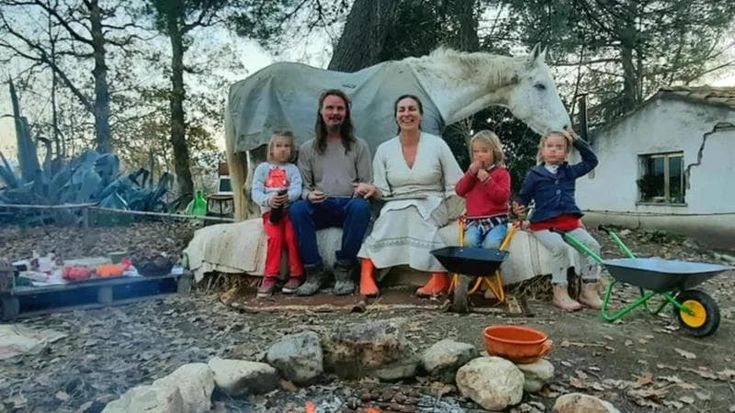 Famiglia nel bosco, i diritti dei bambini