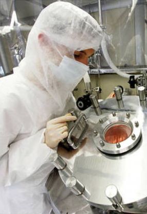La scommessa di Farmindustria: "Pronti a investire 1,5 mld per 2000 posti di lavoro"