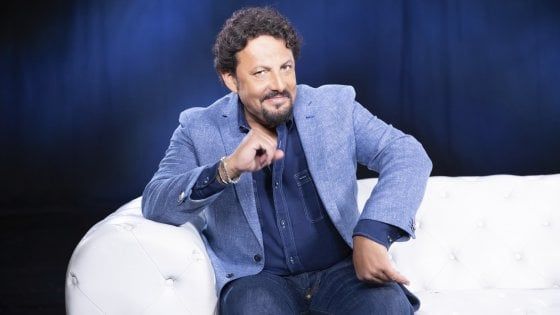 Enrico Brignano, cinque serate di show. "Sarò breve, non cambiate canale"