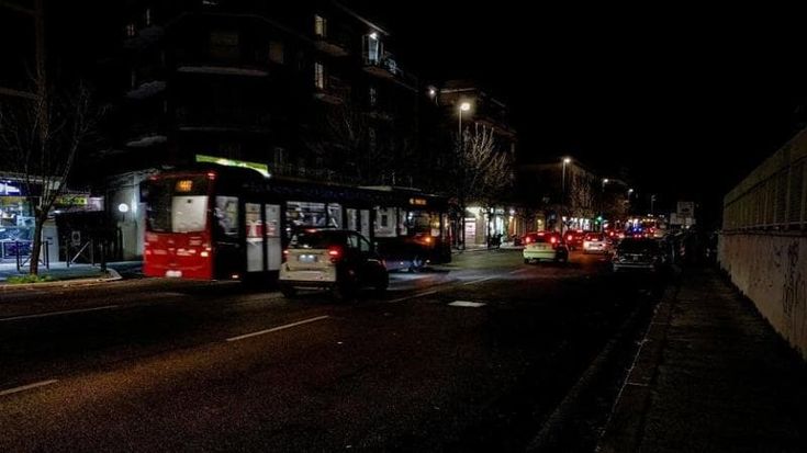 Roma è troppo buia. Gualtieri: “Luci fioche, rivedremo la potenza dei lampioni”