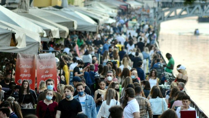 Milano, Sala: "Preoccupato per la movida". Al lavoro con questore e prefetto