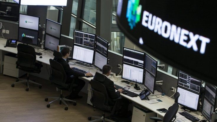 Le Borse di oggi, 15 aprile. Listini in cauto rialzo, Creval chiude in calo poco sopra il prezzo Opa