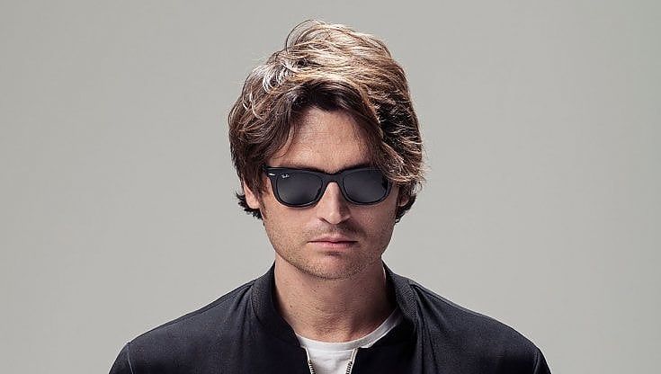 Angelo Duro, un comico fastidioso e immorale a Sanremo 2023. Amadeus: "Me lo ricordavo più simpatico"