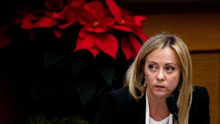 Sondaggi politici, Meloni durerà 5 anni. Ma Draghi è il più amato tra i leader