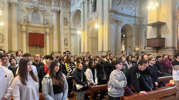 Zuppi ai ragazzi del Giubileo: “Un coltello in tasca non vi rende forti. Possedere non è voler bene”