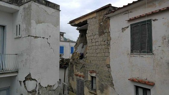 Terremoto a Ischia, il commissario Schilardi: "Puntiamo alla ricostruzione di mille abitazioni"