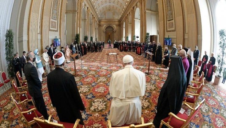 Clima, il Papa: "La Cop26 offra con urgenza risposte efficaci alla crisi ecologica"