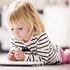 Bambini, manuale per un uso consapevole di smartphone e tablet