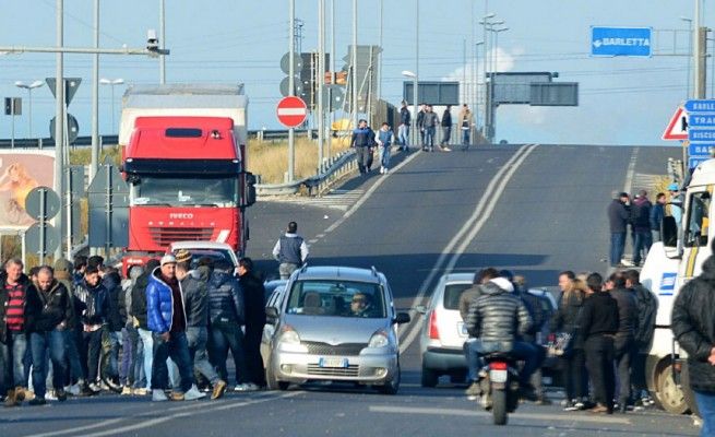 Forconi, sette arresti e cinquanta indagati<br />per le violenze dello scorso dicembre