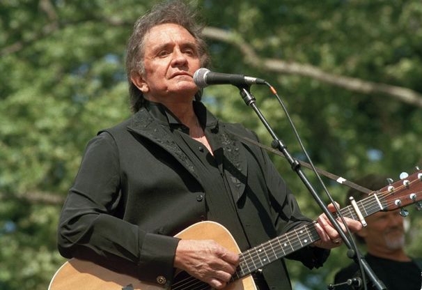 Johnny Cash, la leggenda dell'uomo in nero