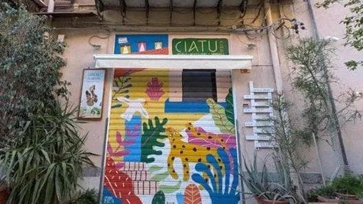 Le botteghe artigiane chiuse, il centro storico di Palermo si divide