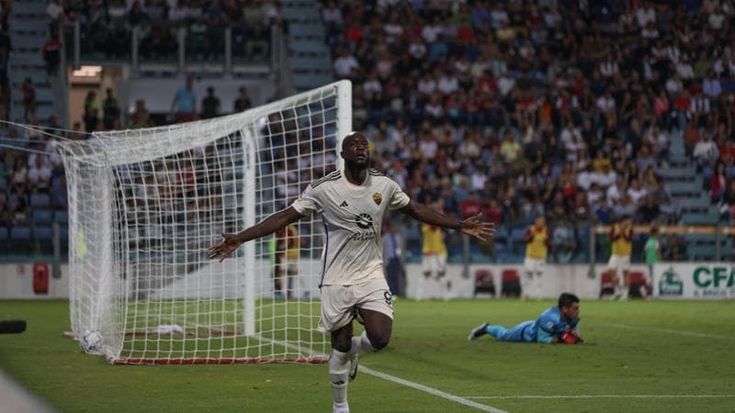 Cagliari-Roma 1-4: i giallorossi vincono e convincono ma perdono Dybala