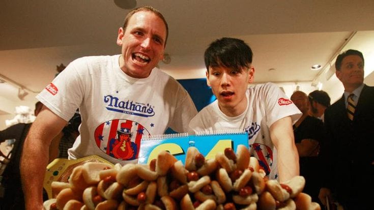 Joey Chestnut, la grande abbuffata e il tradimento