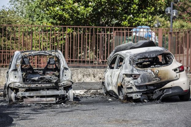 Roma, incastrato dalle telecamere piromane incubo dell'Eur: bruciò più di 100 auto