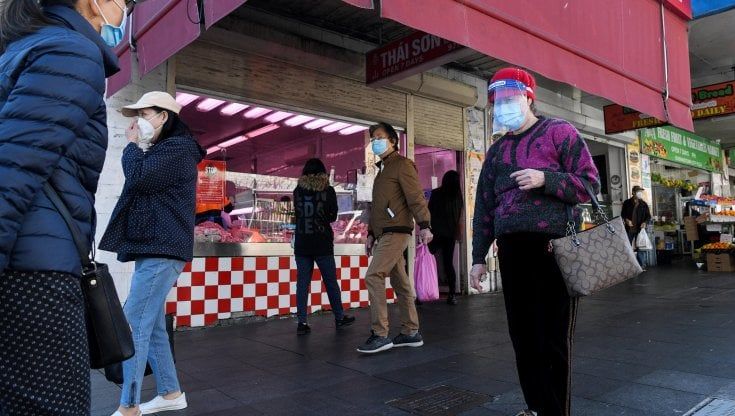 Coronavirus nel mondo, in Usa esplodono i contagi: +300% rispetto allo scorso anno