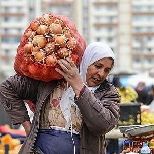 Turchia, la guerra di Erdogan contro i coltivatori: "State nascondendo le cipolle"
