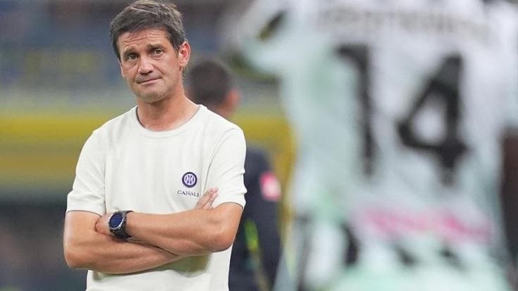 Chivu, testate al microfono per difendere il portiere Martinez. E l’attacco va anche senza Lautaro