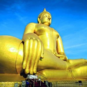 Clair Brown: "L'economia del Buddha, i suoi insegnamenti ci salveranno dalla crisi" 