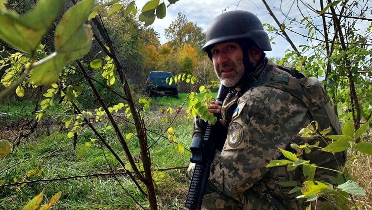 Ucraina, in missione al confine con i piloti dei droni: così Kiev individua i bersagli da colpire