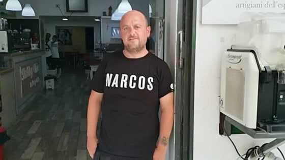Rione Sanità, torna l'incubo racket: fiamme contro un bar