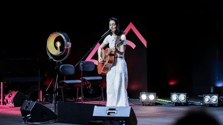 Regio esaurito per i 40 anni di Candiolo, show tra musica e solidarietà per la ricerca sul cancro