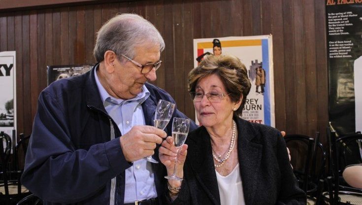 Marito e moglie da 56 anni, il Covid li porta via lo stesso giorno