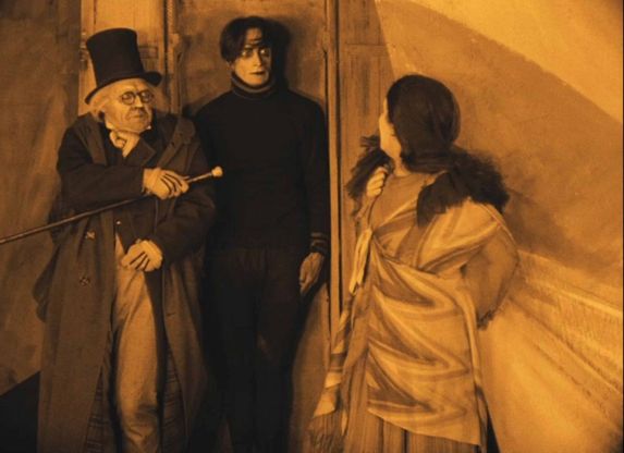 "Il gabinetto del dottor Caligari", i colori del mito