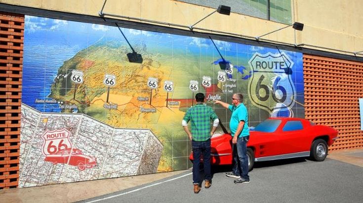 Route 66: la mitica strada compie cent’anni. È il momento di percorrerla. O di rifarlo